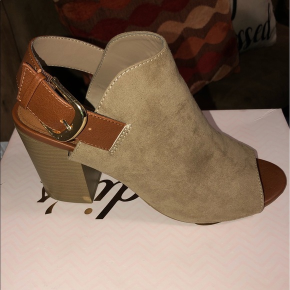 Candies heel boot - Picture 2 of 2